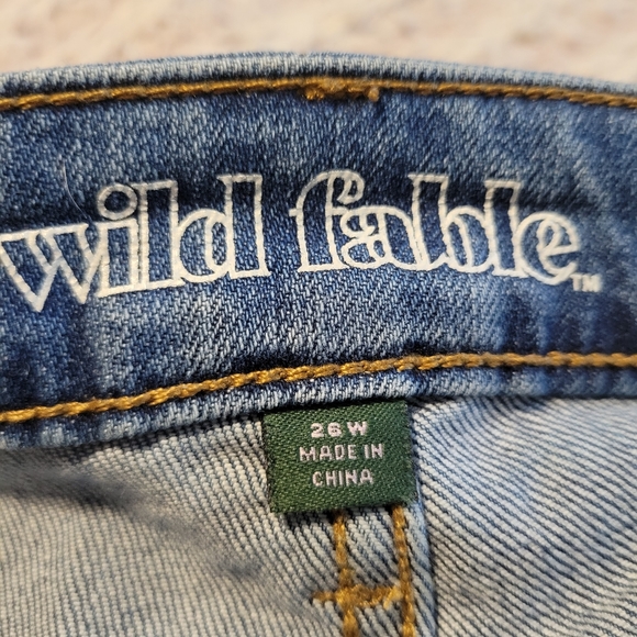 Wild Fable Size 26 Mom Jeans - Picture 4 of 5